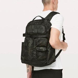 Lululemon Cruiser backpack